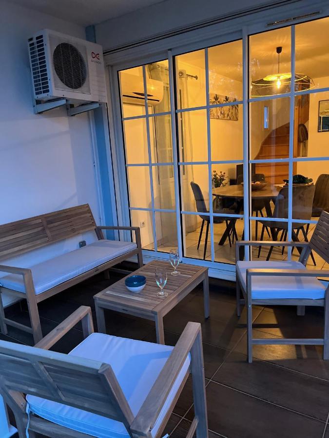 Ferienwohnung La Grenad'Ile Saint Pierre Exterior foto